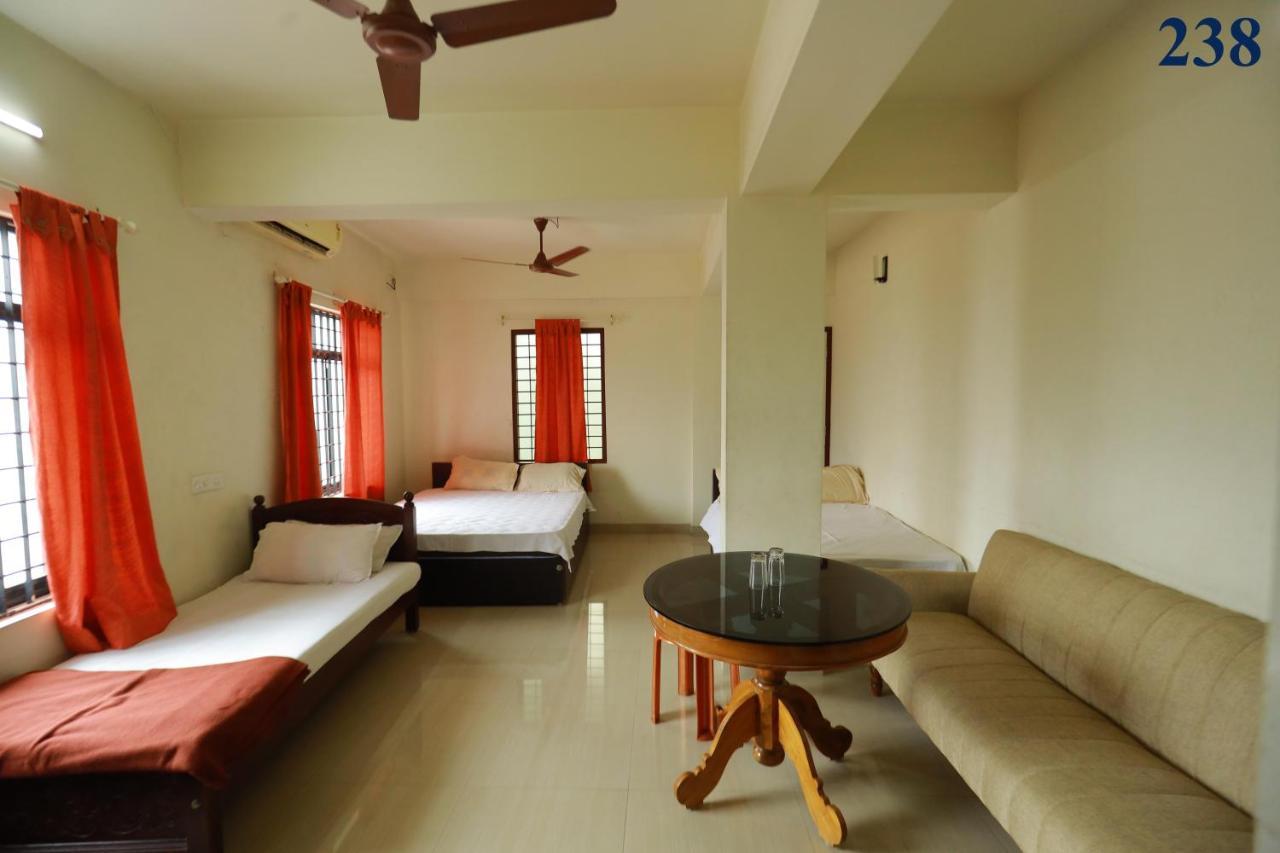 Arackal Tourist Home Tripunithura Exteriér fotografie